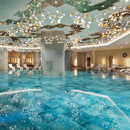 Merit Royal Diamond Hotel & Spa Karavas  Buitenkant foto