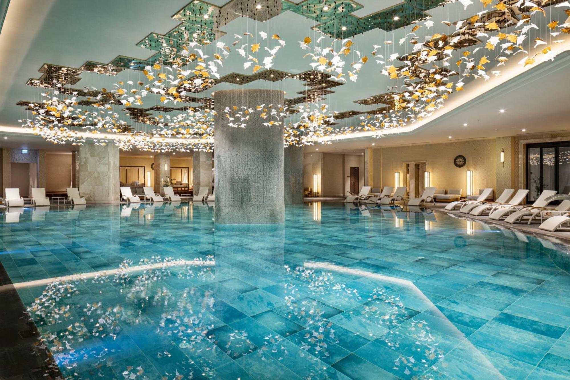 Merit Royal Diamond Hotel & Spa Karavas  Buitenkant foto